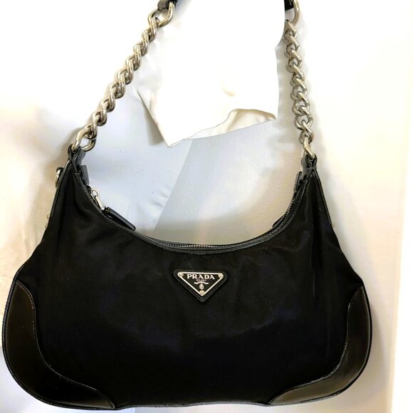 Vintage Y2K black Prada Saffiano Tessuto Nylon-Leather Bag w/chain - Picture 3 of 17